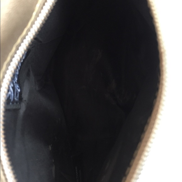 SOLD! Saks Fifth Ave make up clutch, used once! - Picture 7 of 7